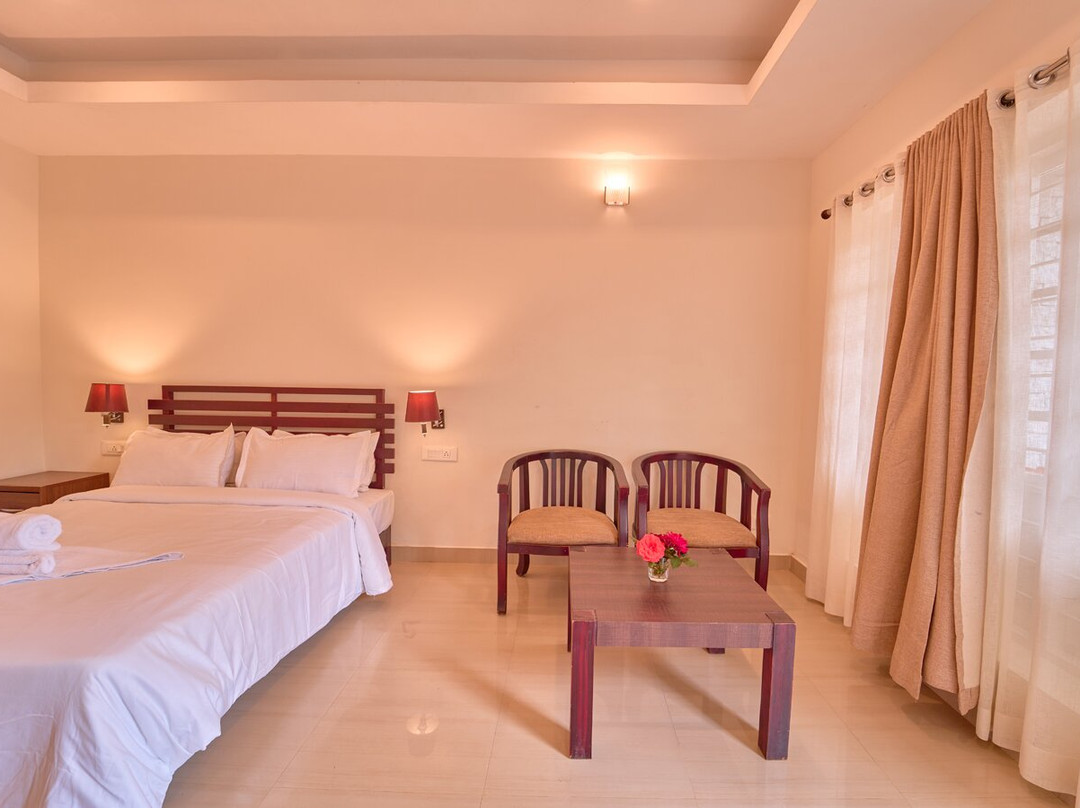 Ministers Mansion Kanthalloor Pool Resort by Voye Homes主图