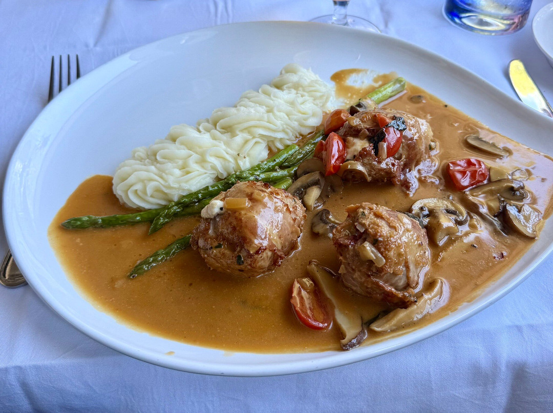 La Vela Italian Restaurant