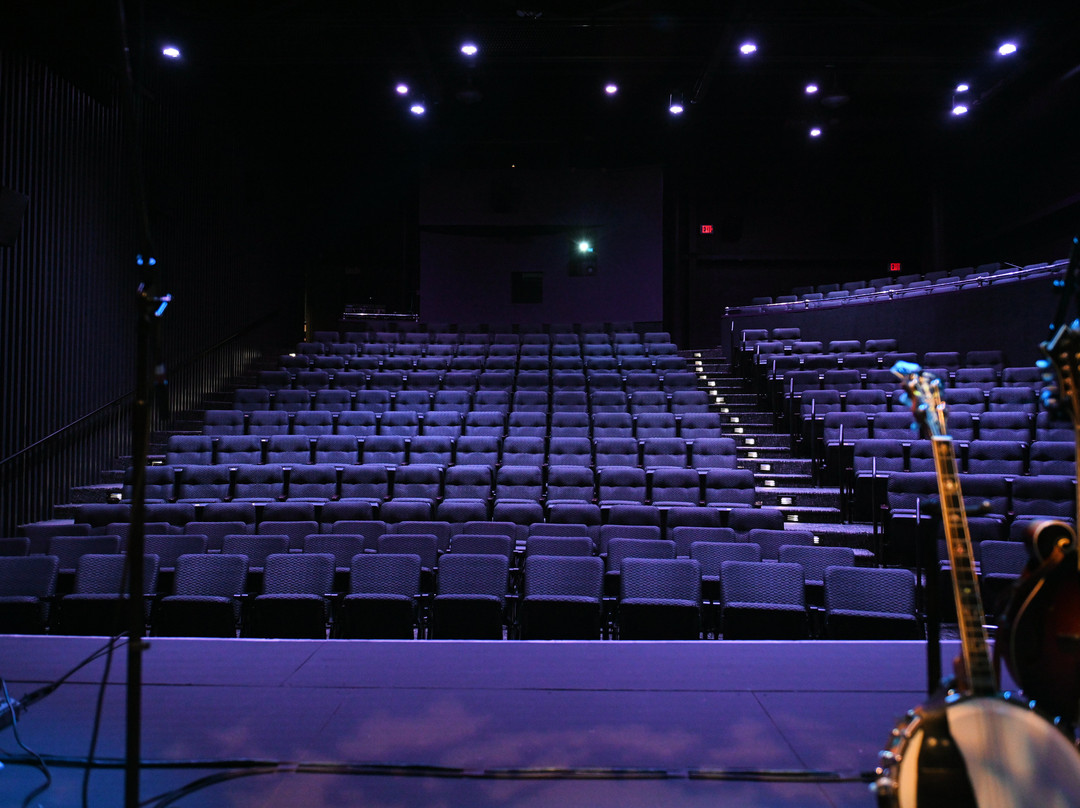 Emelin Theatre-Mamaroneck必去景点