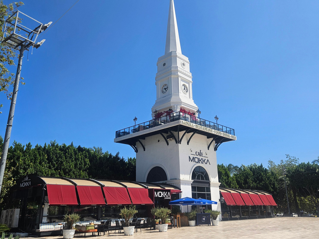 Kemer Cumhuriyet Meydanı-凯梅尔必去景点