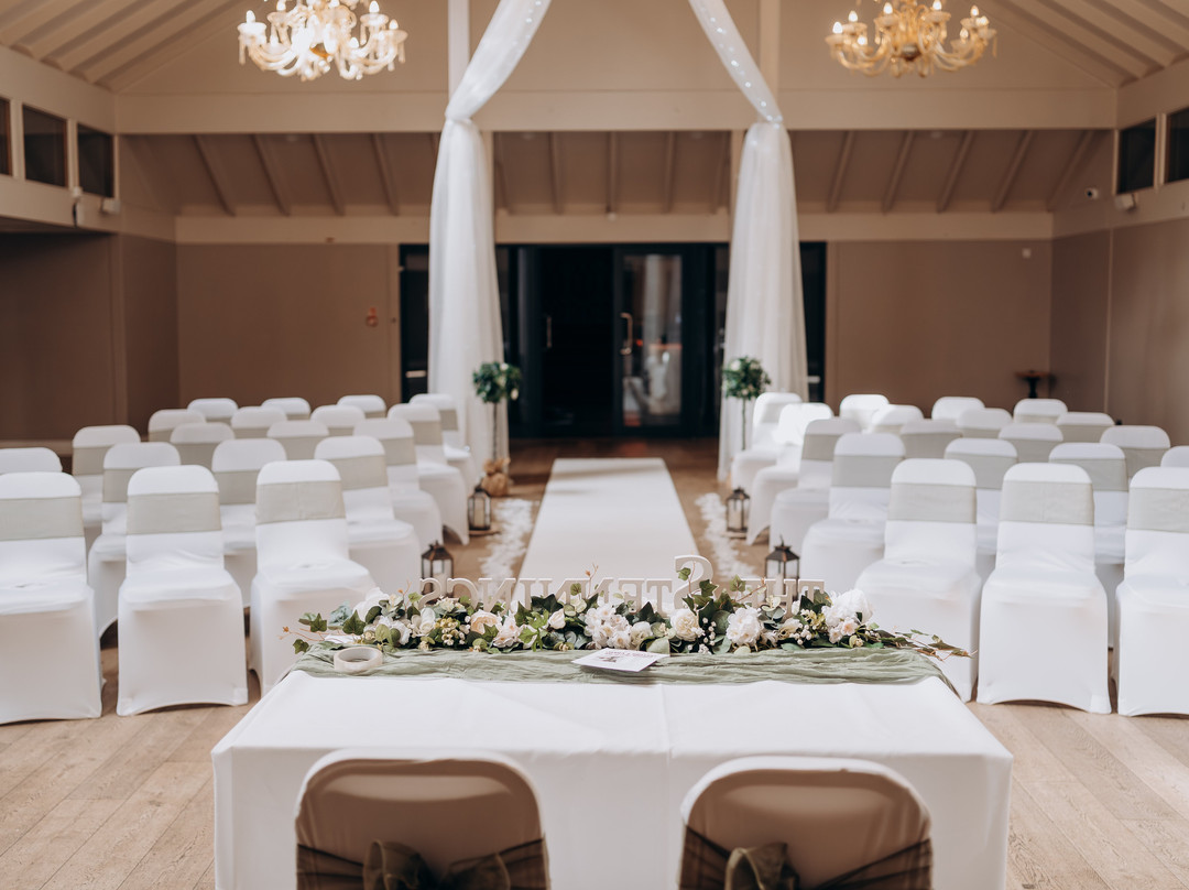 Marwell Hotel Winchester South主图