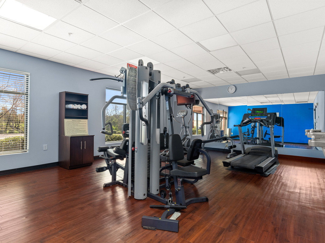 Portland Inn & Suites主图