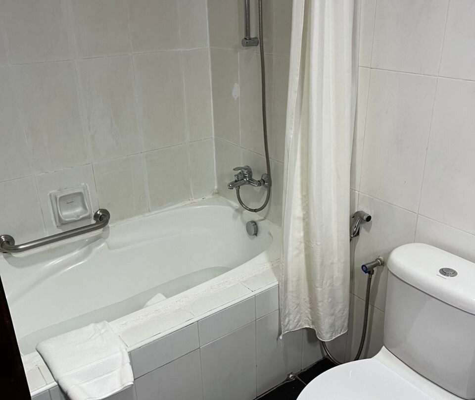 金宝大酒店主图