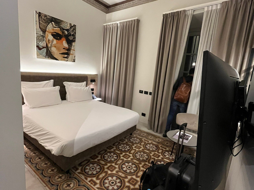 Bergamo Inn 21主图
