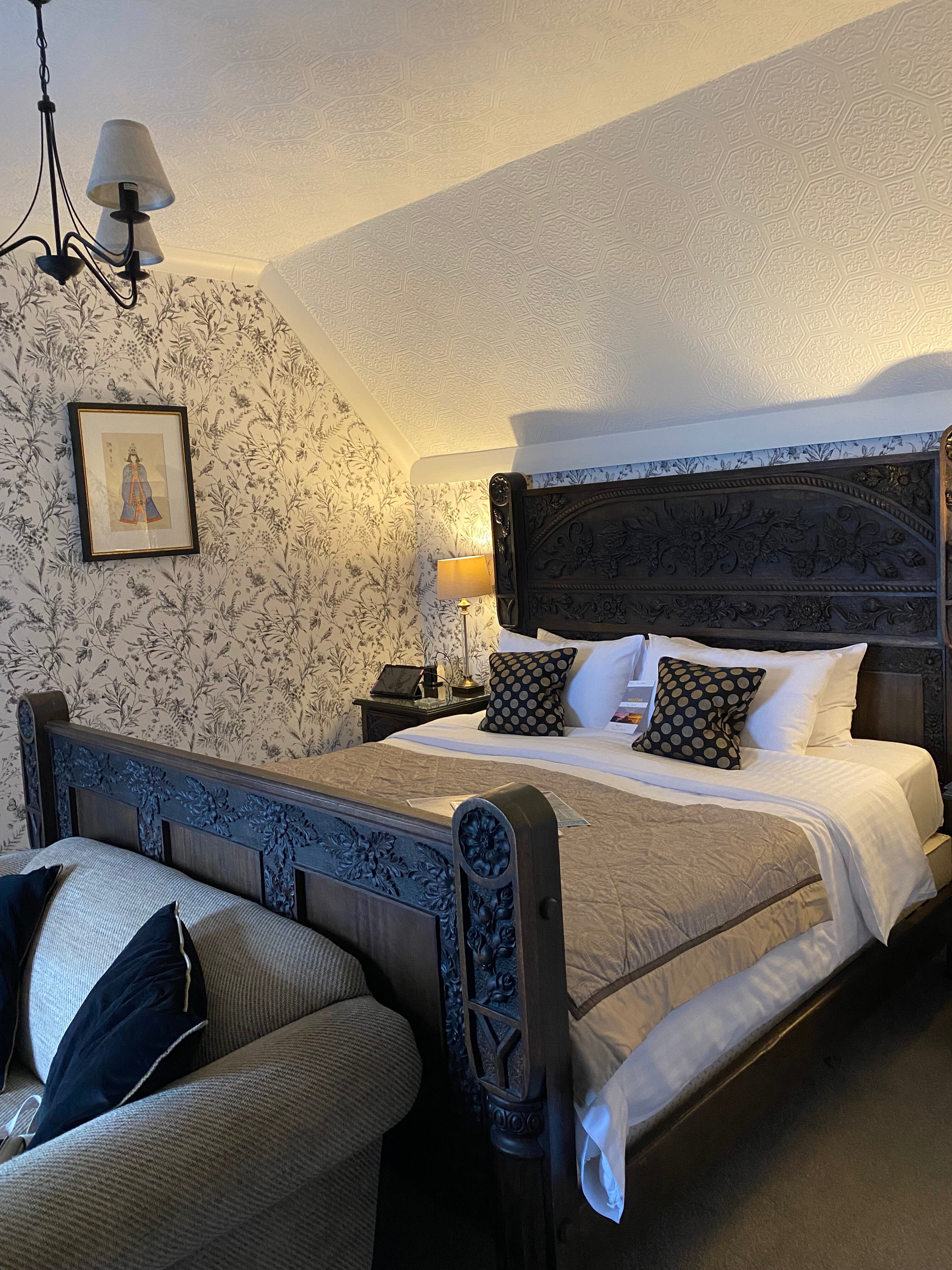 Highcliffe House-官方