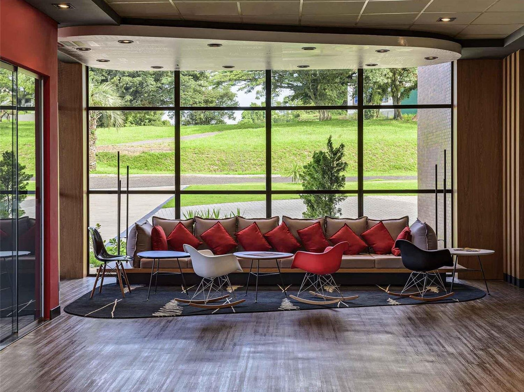 宜必思瓜伊巴酒店主图