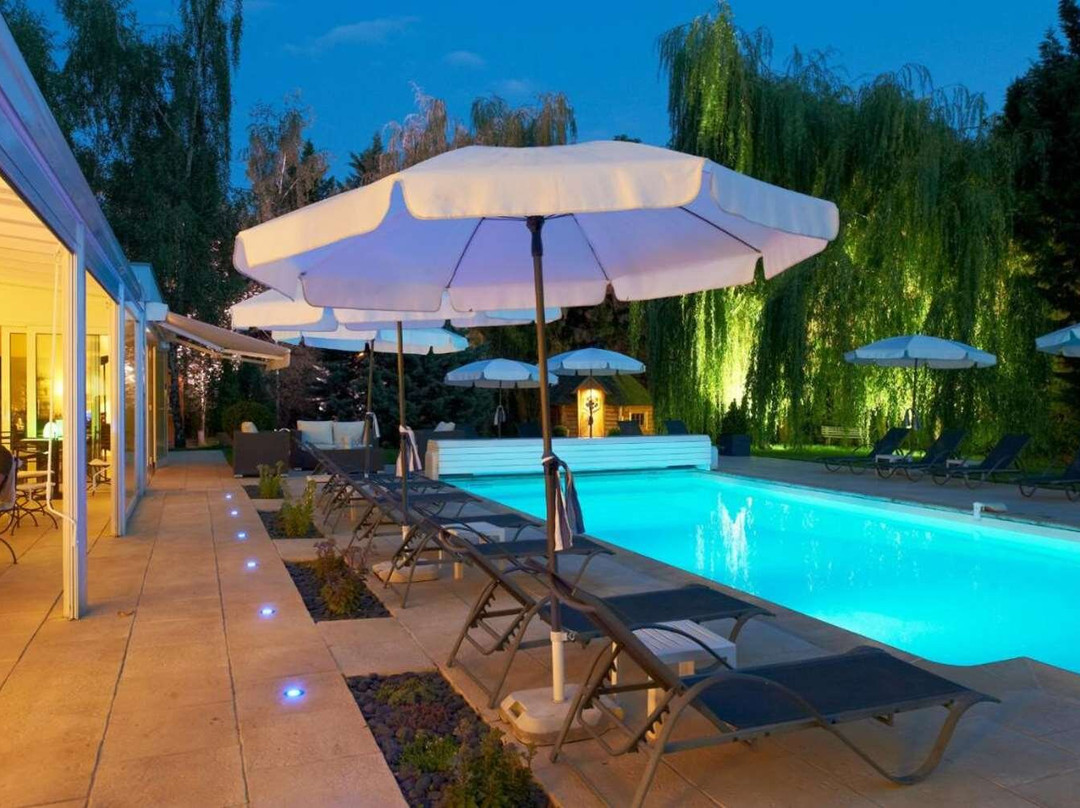 奥贝奈酒店住宿-Hôtel Les Jardins d'Adalric