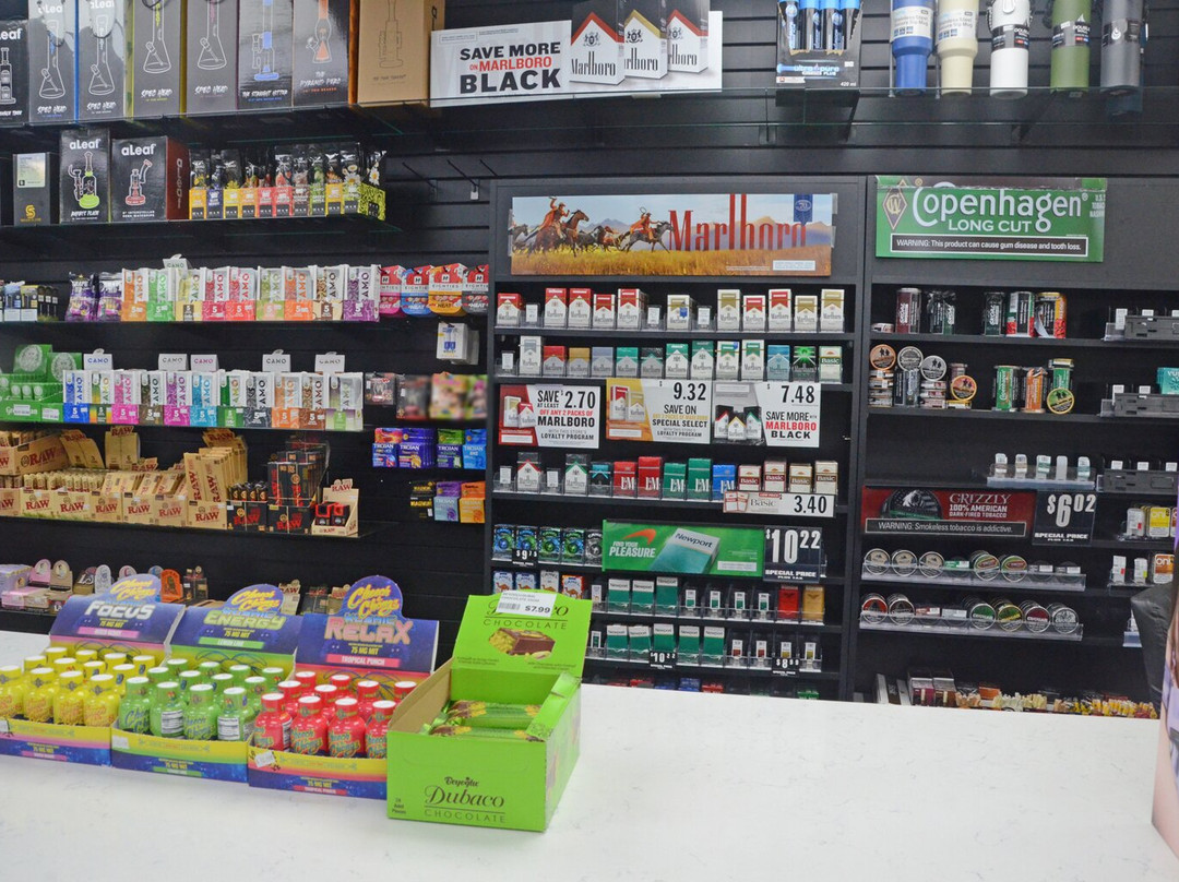 Jubilee Wine & Liquor-比洛克西必去景点