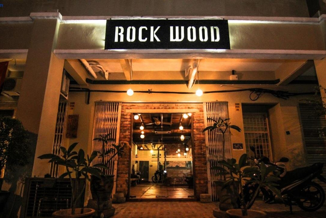 Rock Wood Hotel主图