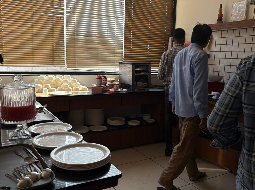 Ginger Surat City Center主图