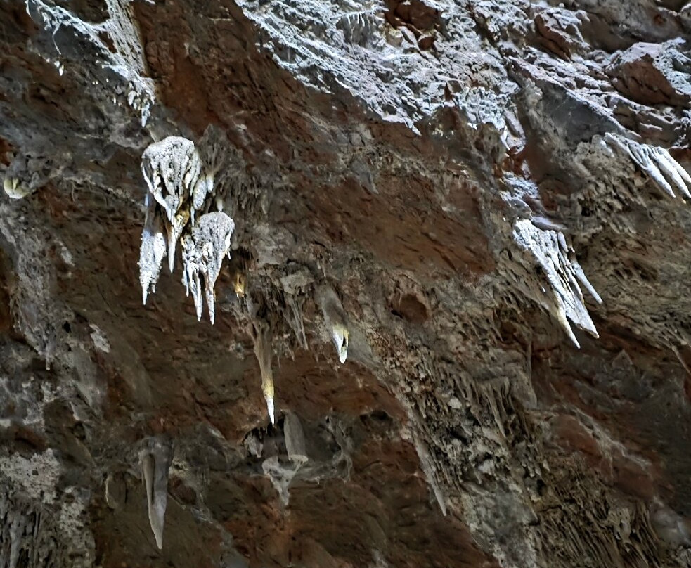 Gruta do Lago Azul-博尼图必去景点