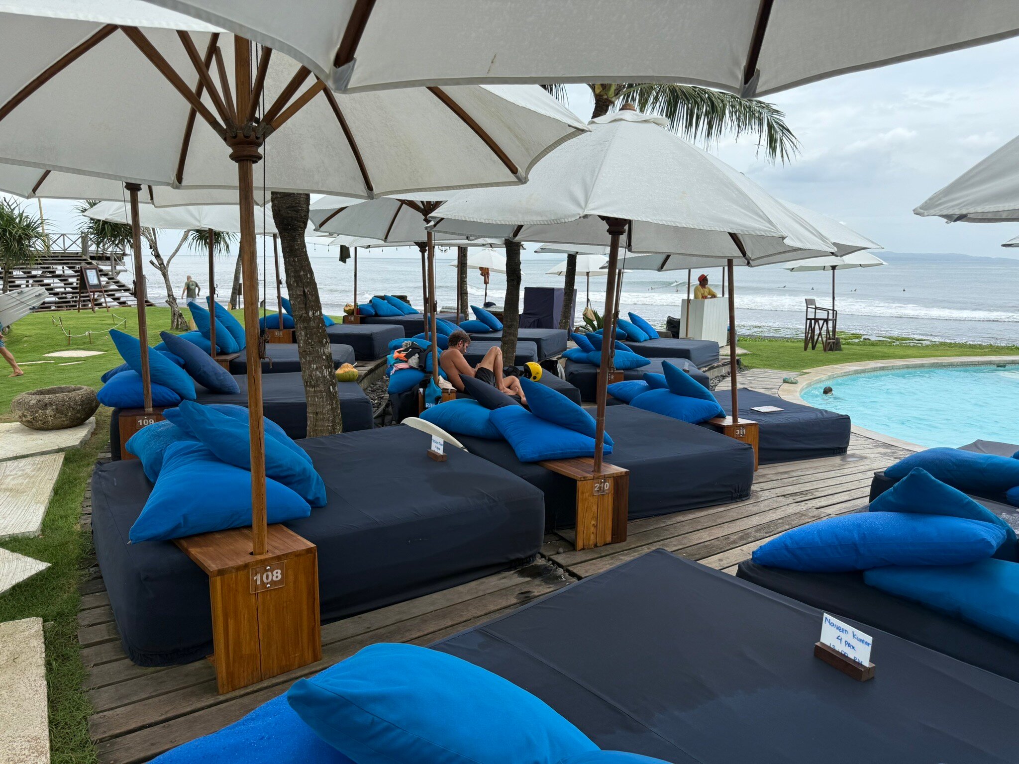 科穆勒度假村及海滩俱乐部-官方