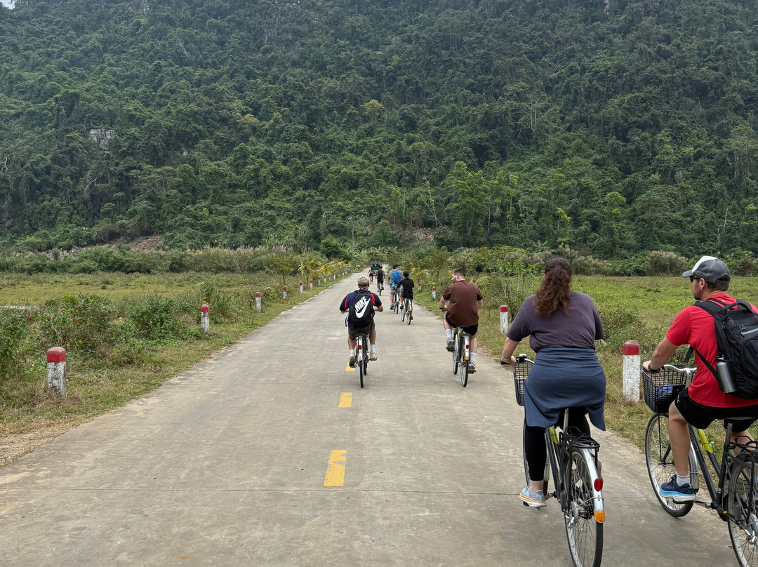 Orchid Cruises-下龙湾必去景点
