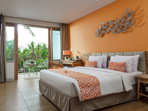 努沙蓝梦岛马哈吉利度假村主图