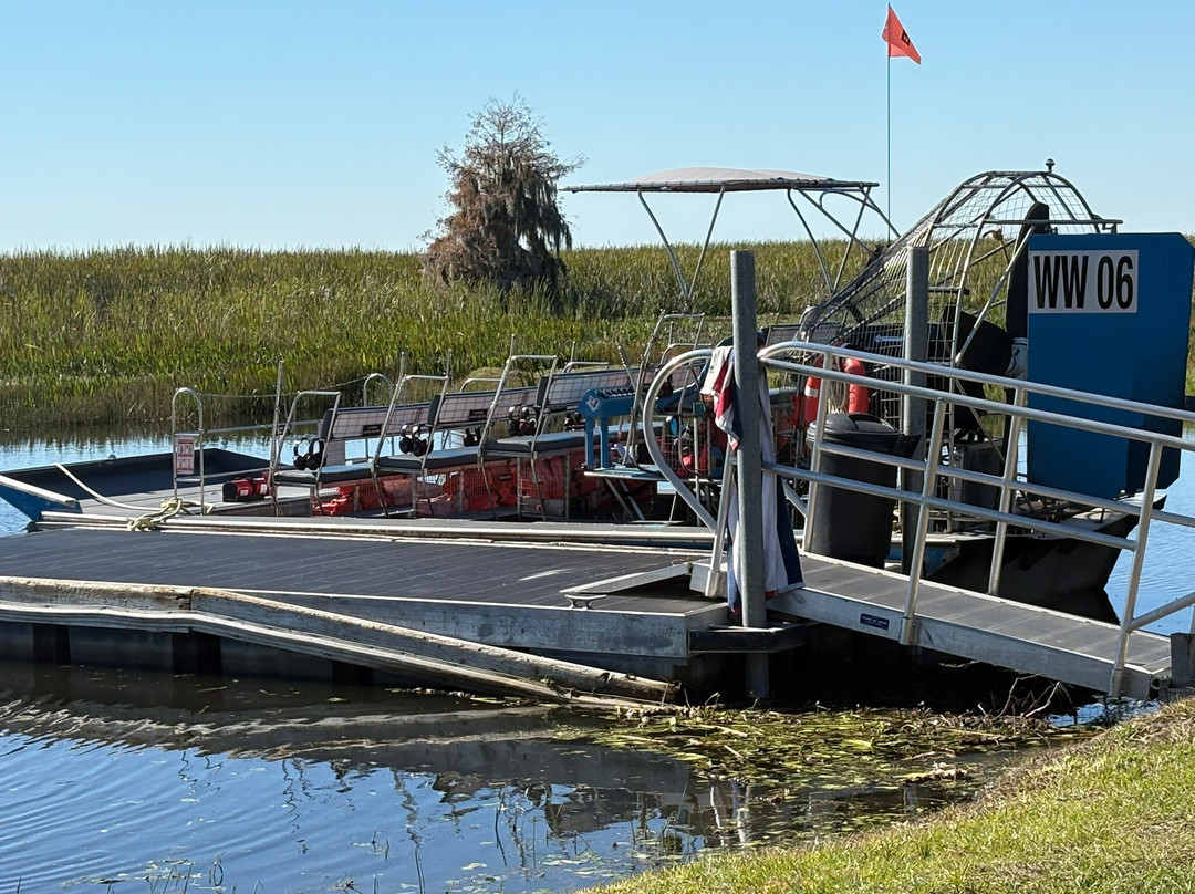 Wild Willy's Airboat Tours-圣克劳德必去景点