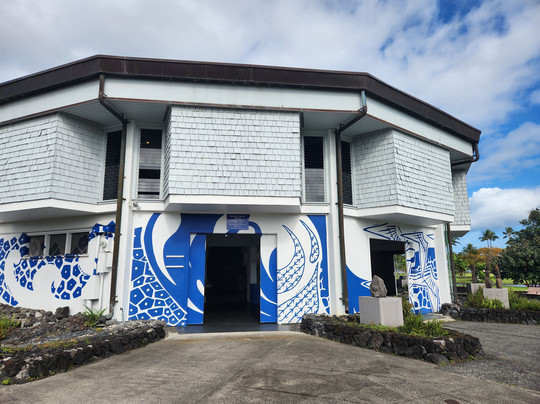 威洛亚中心-希洛必去景点