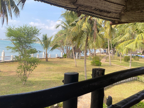 桑给巴尔海滩度假村主图