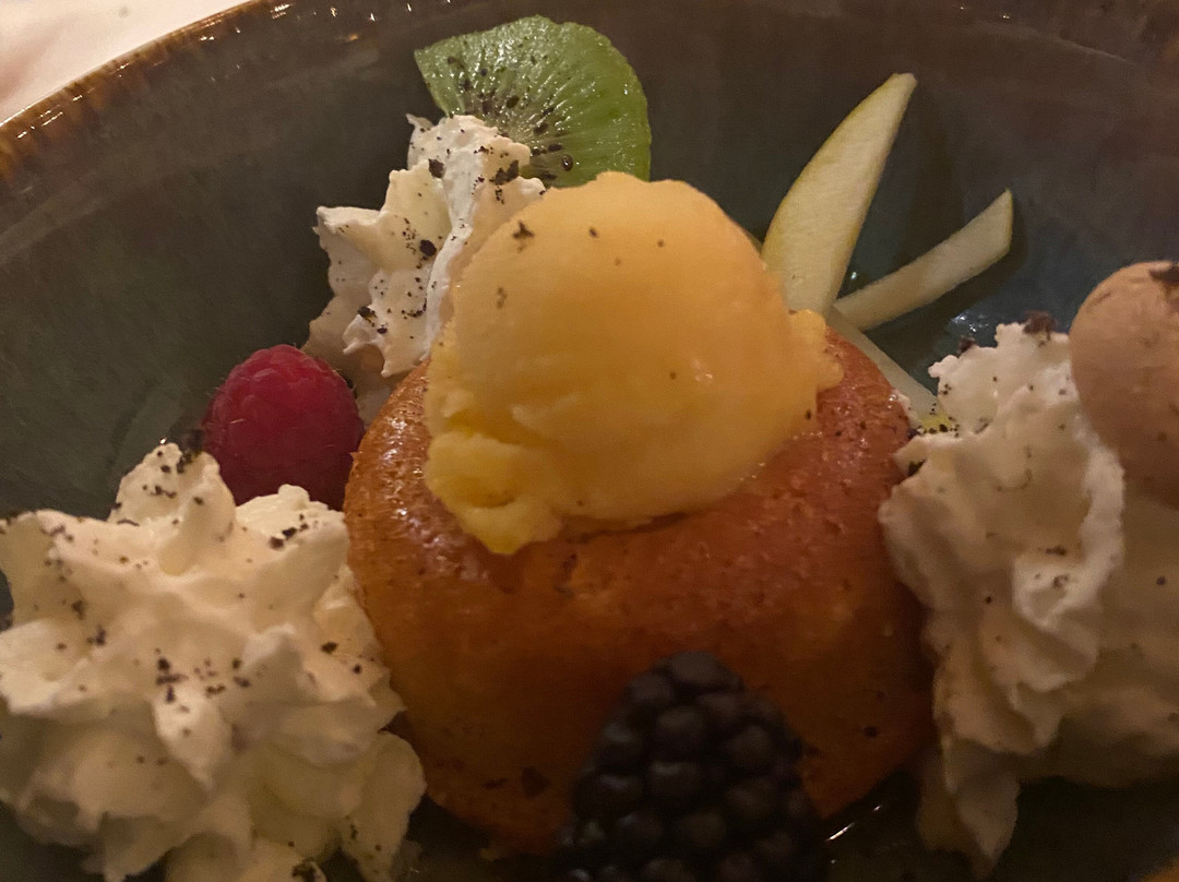 Le Midi Hotel-Restaurant主图