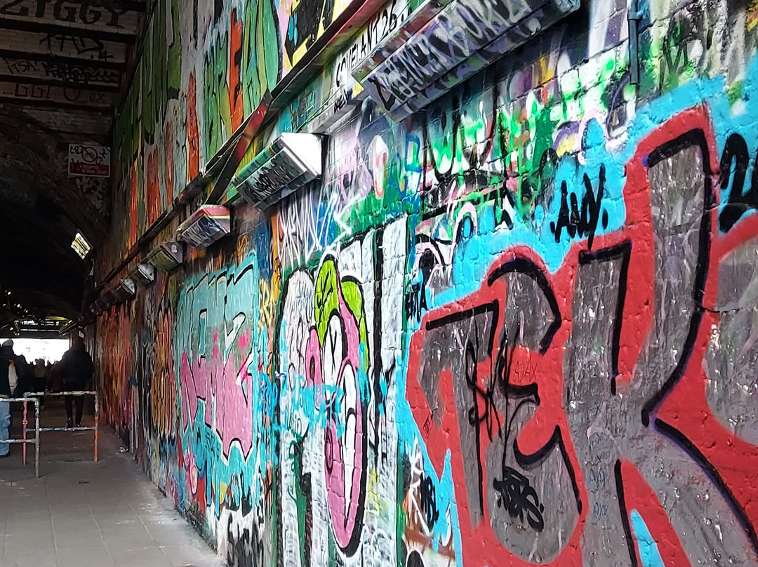 Leake Street Arches-伦敦必去景点