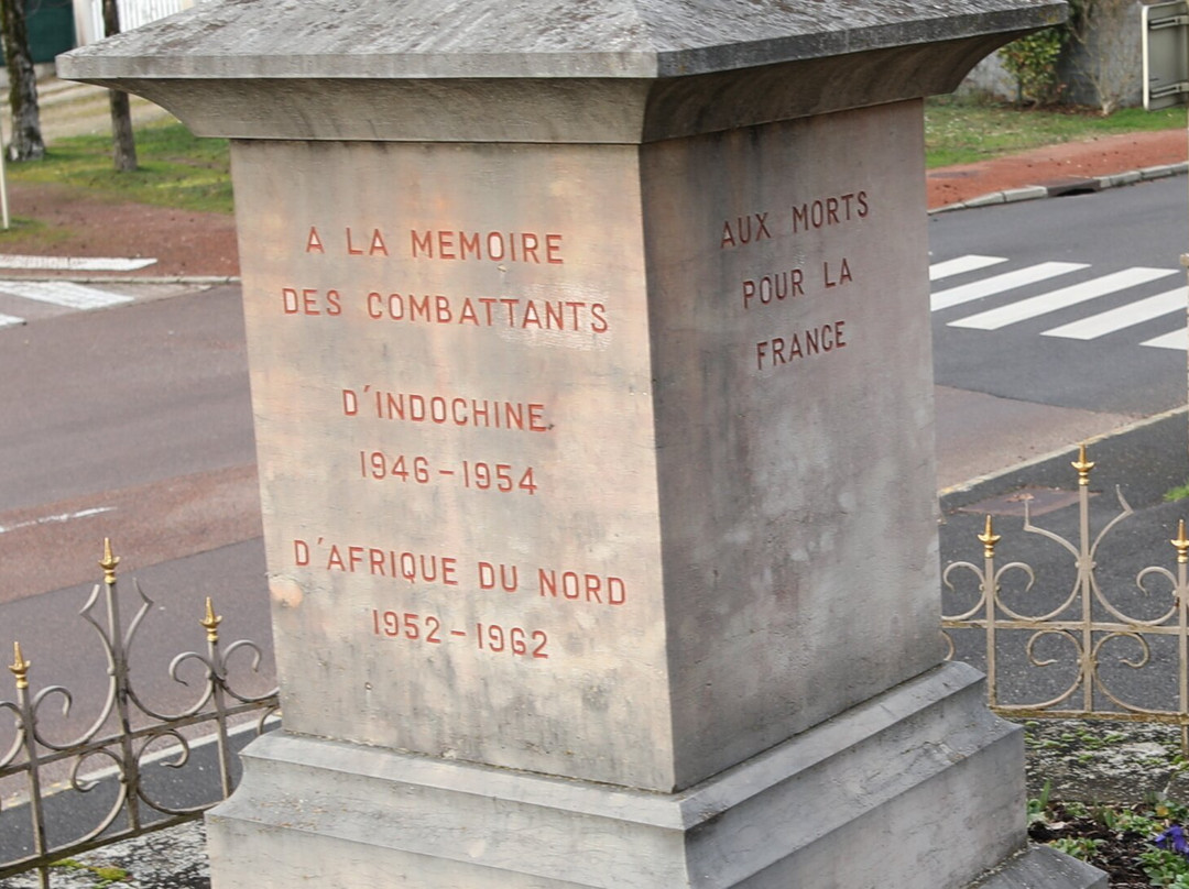 Le monument aux morts de Crissey-Crissey必去景点