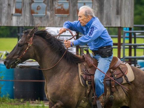 Historic 1836 Chuckwagon Races-Palestine必去景点