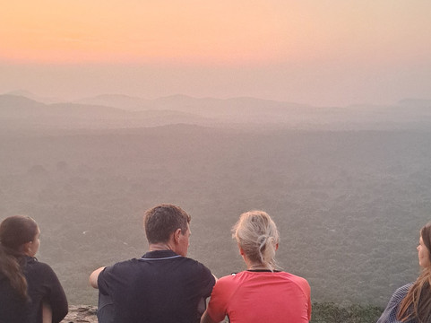 Starline Journeys-Wattegama必去景点