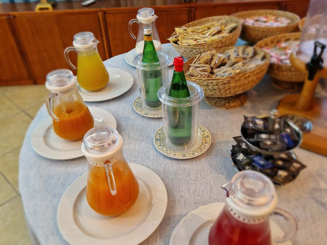 马达洛尼酒店主图