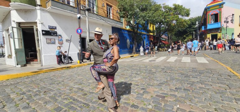 萨沃伊酒店-官方