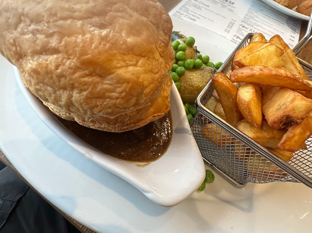 The Averon Eatery主图