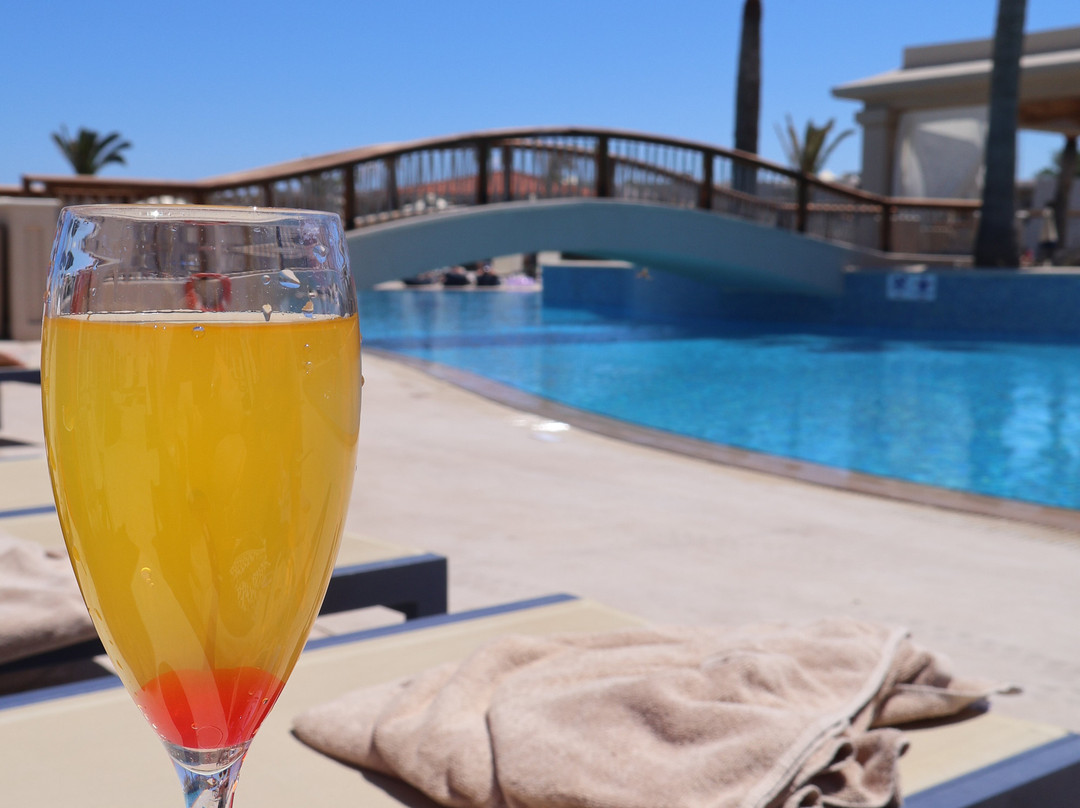 Atlantica Ocean Beach Resort主图