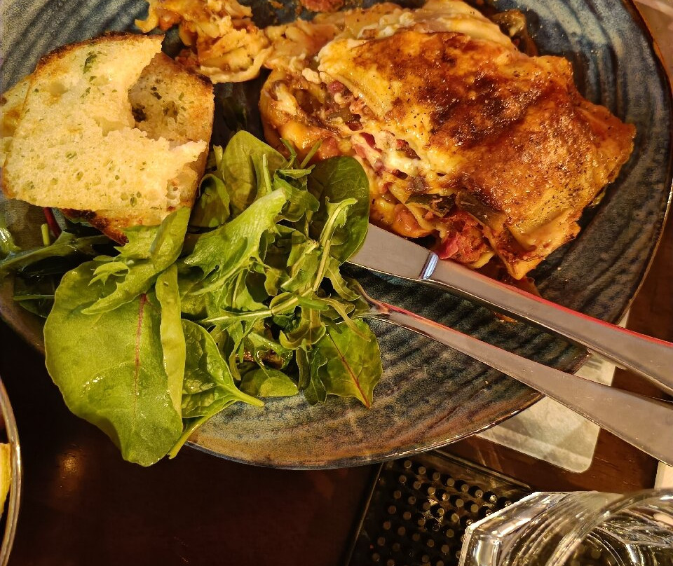 大莫尔文酒店主图