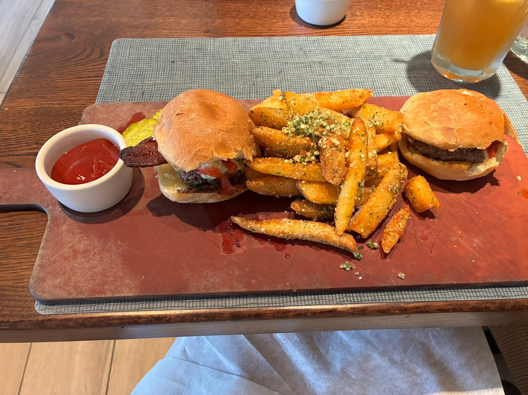 Brgr Kitchen & Bar