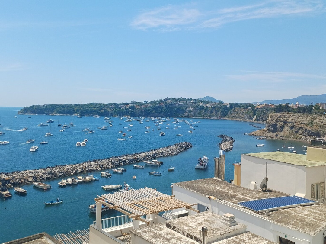 Porto Di Corricella-普罗奇达必去景点