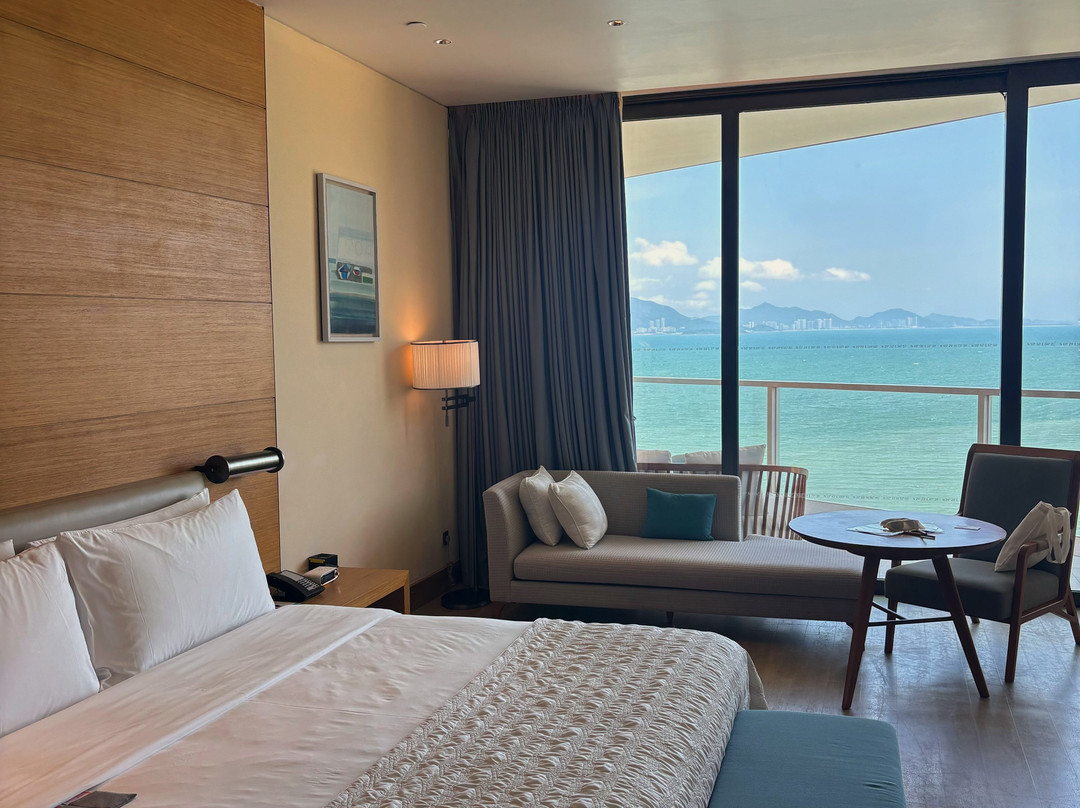 惠州小径湾艾美酒店主图