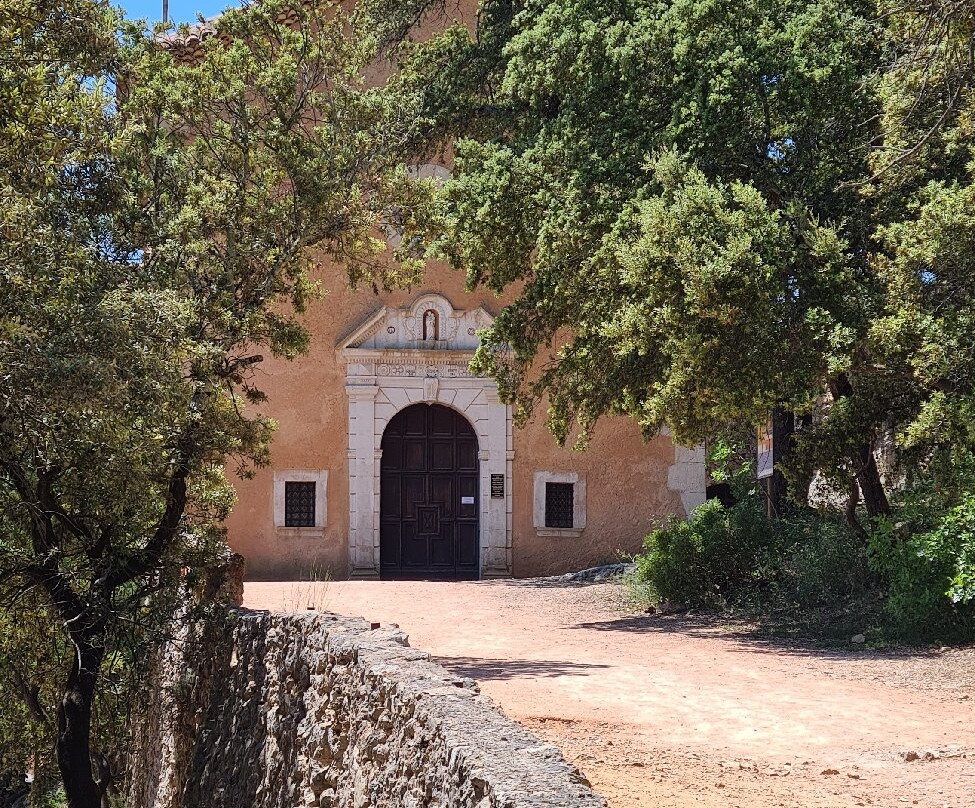 Sanctuaire Saint-Joseph du Bessillon-Cotignac必去景点