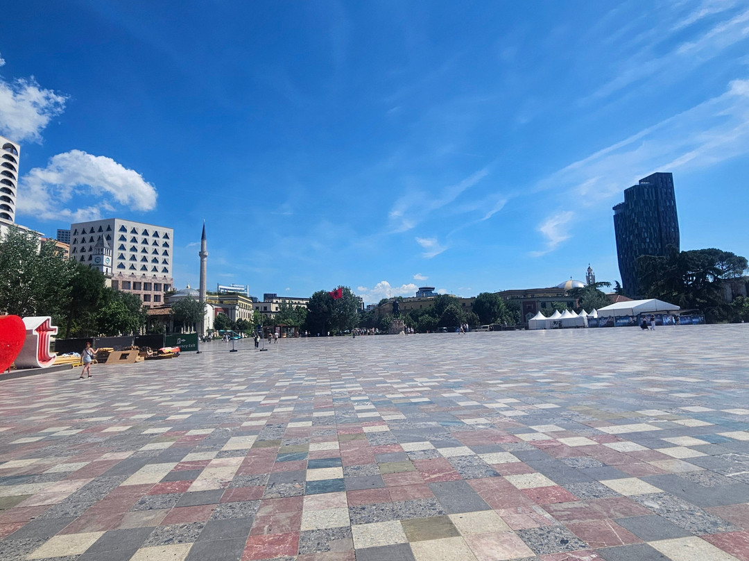 Skanderbeg Square-地拉那必去景点