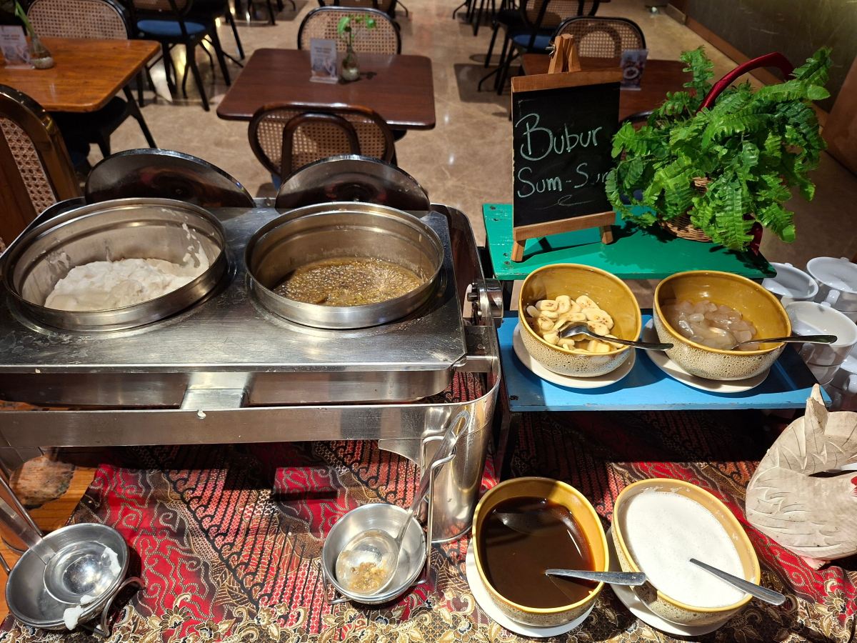 泗水机场鲁米诺酒店-WH旗下-旅行者