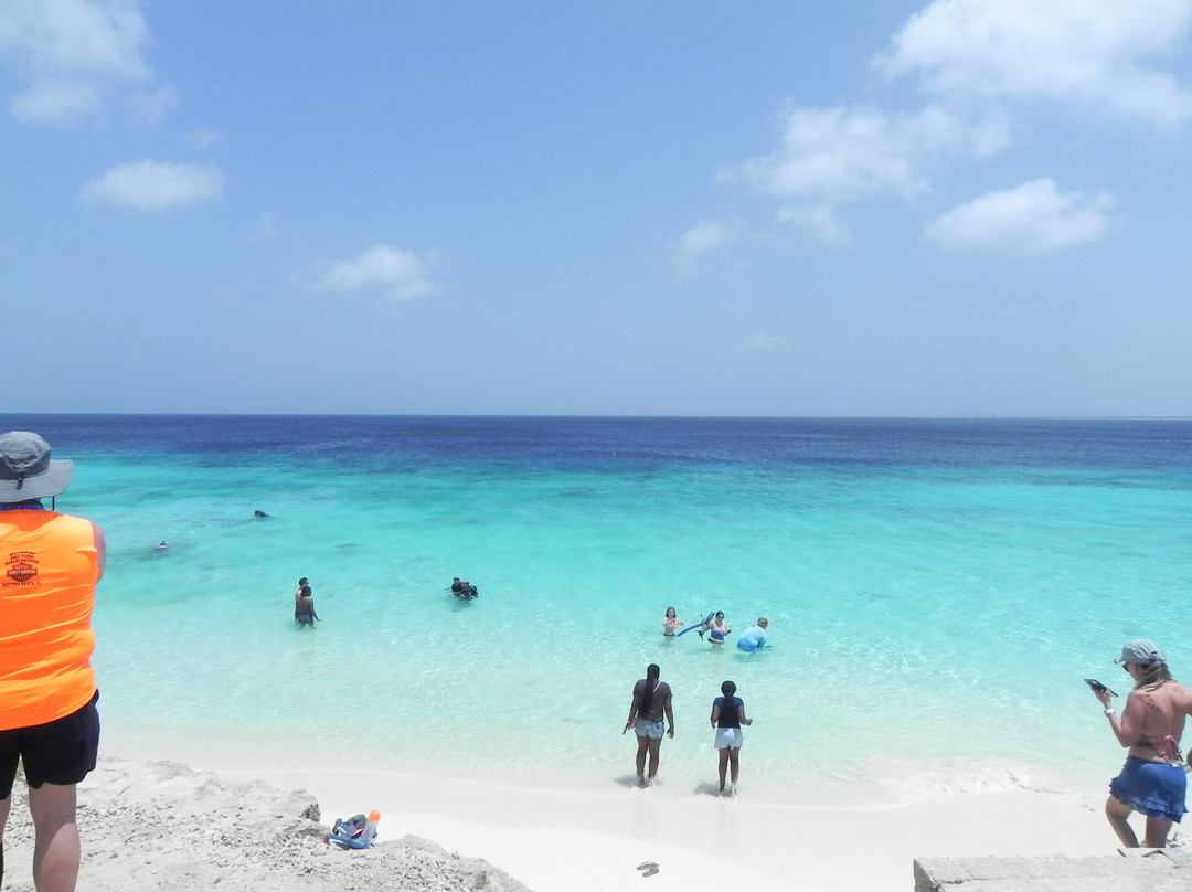 Bachelor's Beach-博奈尔岛必去景点