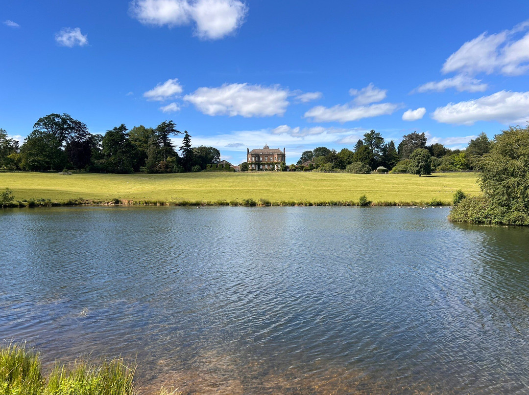 Thenford Arboretum-班伯里必去景点