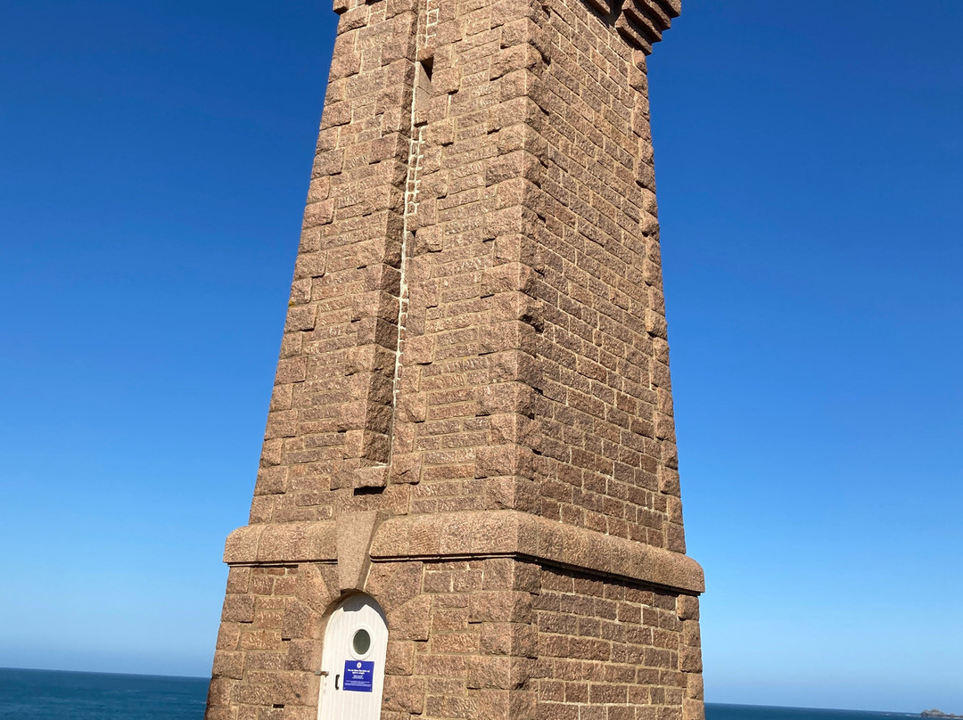 Ploumanac'h LIghthouse-Ploumanac'h必去景点