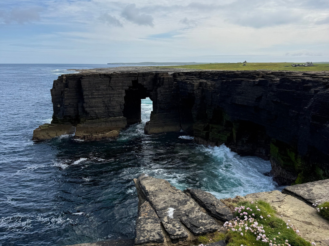 Westraak Tours-Pierowall必去景点