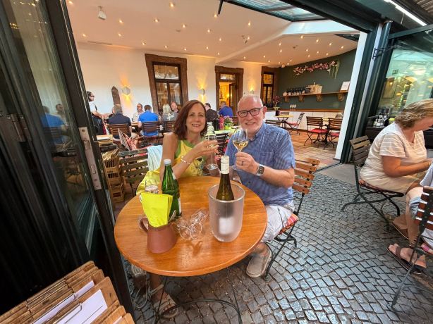 吕德斯海姆布鲁尔城堡酒店-旅行者
