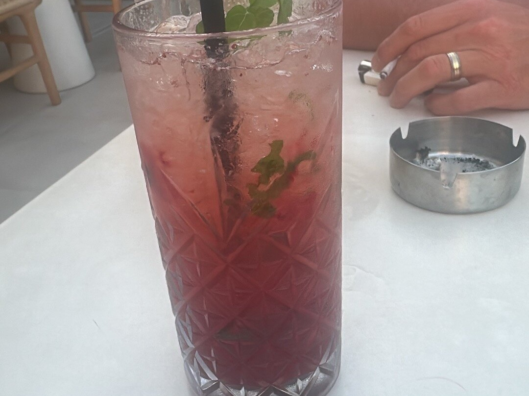 萨拉西酒店主图