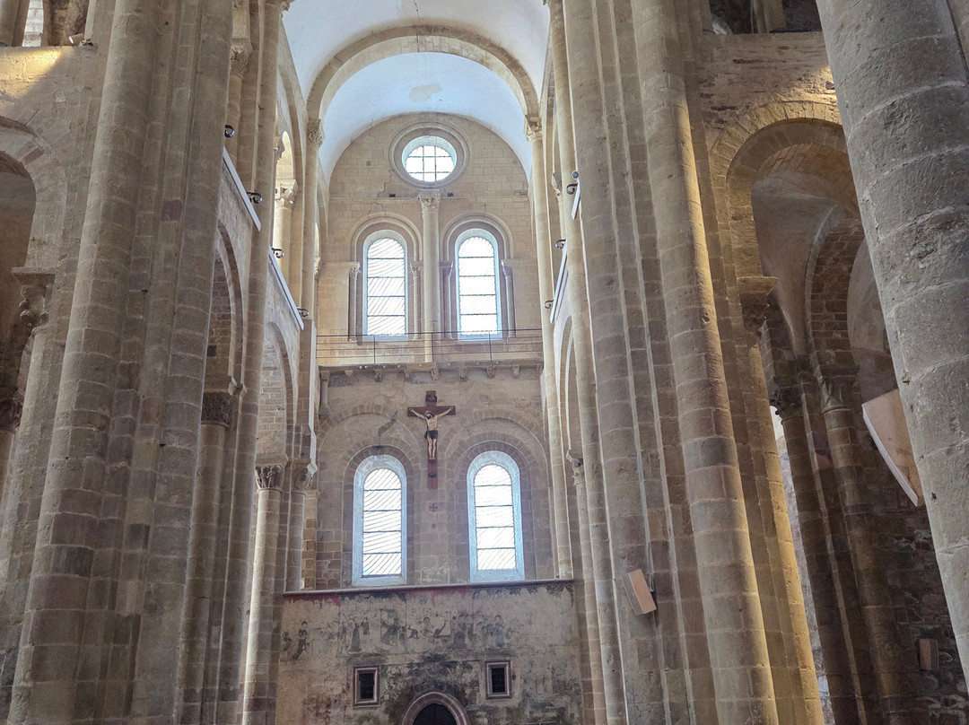 Église Abbatiale Sainte-Foy-Conques必去景点