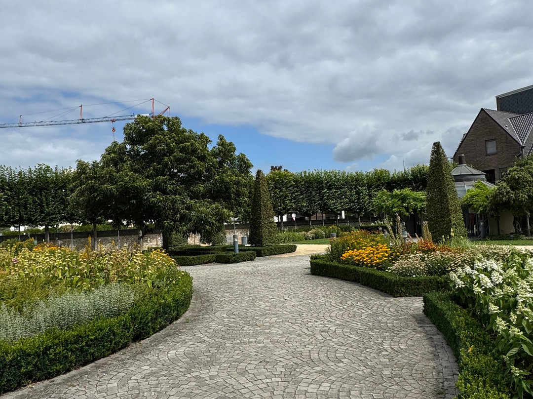 Renaissancetuin Stadhuis-Bree必去景点