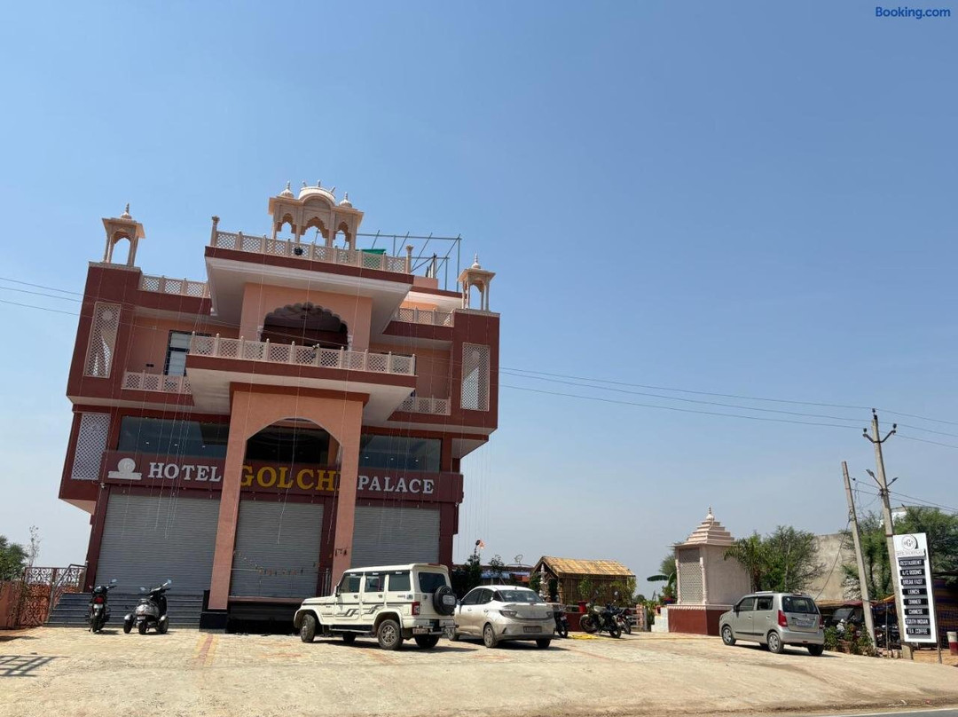 Hotel Golchi Palace