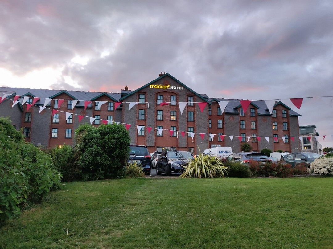 Maldron Hotel Oranmore Galway主图
