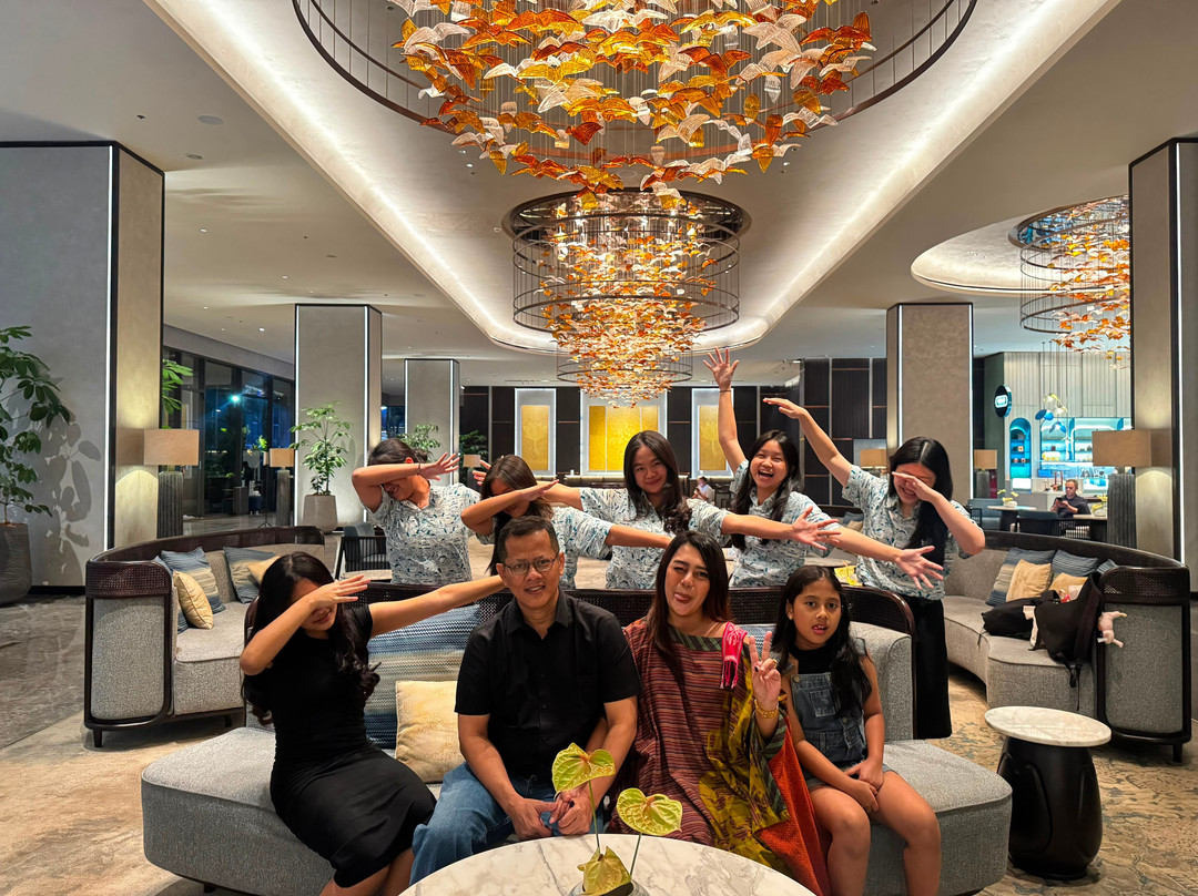 三宝垄帕德玛酒店主图
