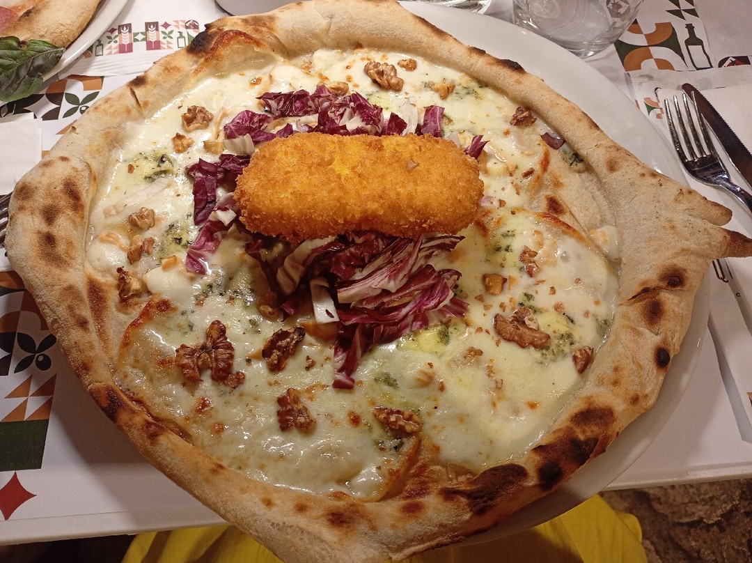 Quattromani Contemporary Pizza