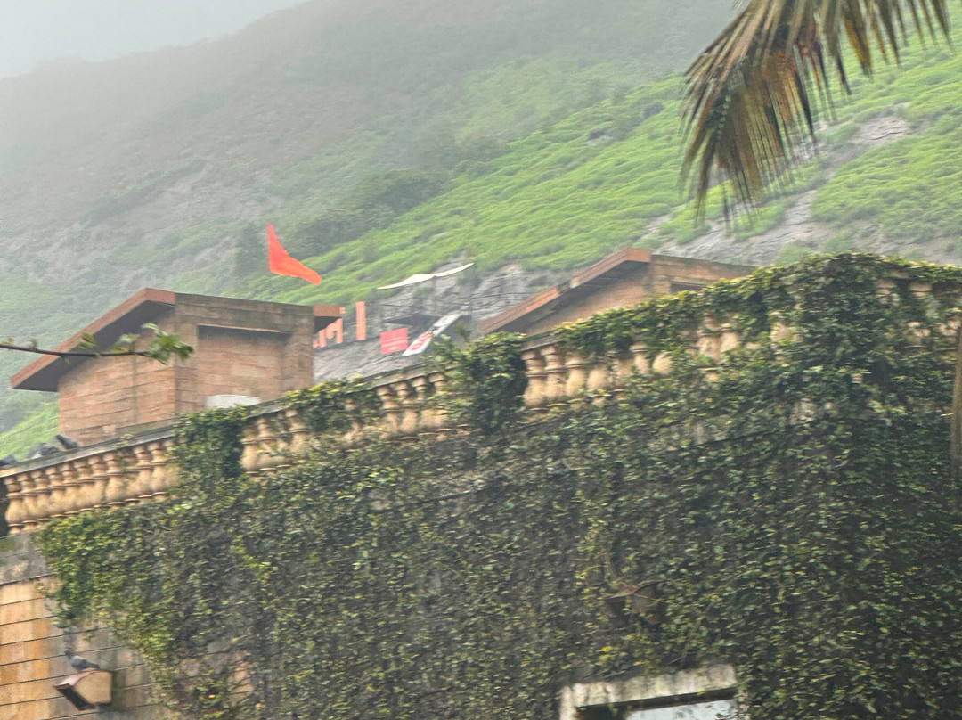 德拉度假酒店主图